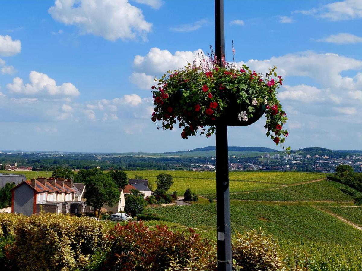 Apartamento Epernay Capital de Champagne Exterior foto